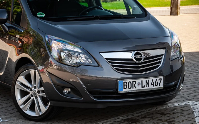 Opel Meriva cena 24900 przebieg: 173500, rok produkcji 2011 z Zagórz małe 742